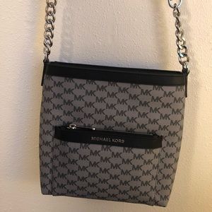 Brand new Micheal kors bag!